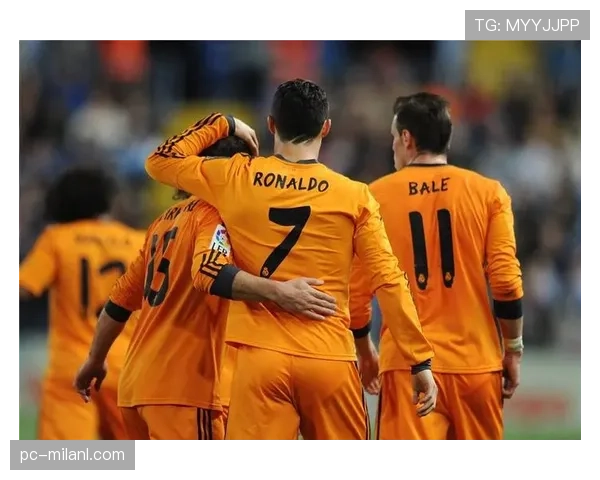 维尼修斯边路爆破压制对手防线，关键战主导皇马进攻趋势